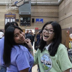 Meet your Posher, Jade